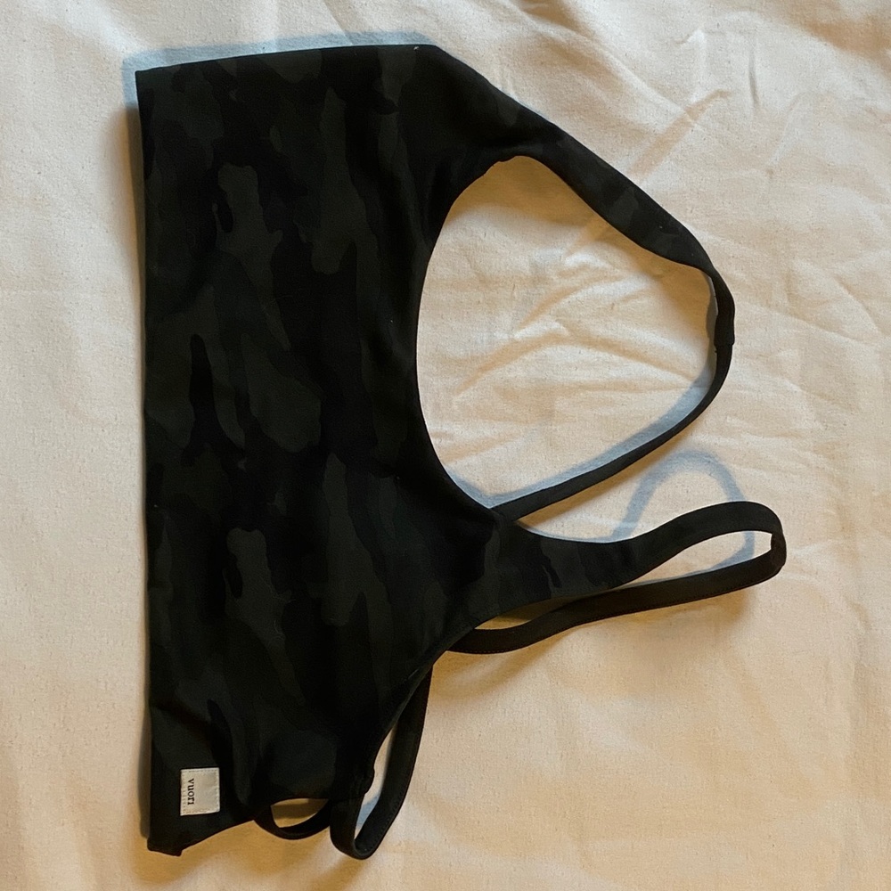 Vuori Black Camouflage Bra